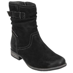 Earth Beaufort Suede Mid Boots